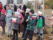 100.výročí vzniku Československé republiky - výsadba stromů Alej republiky na Vlkavě